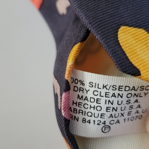 RM STYLE MR POTATO HEAD/MRS POTATO HEAD BLUE MEN'S SILK NOVELTY TIE 3.5 by 56" - Picture 4 of 8